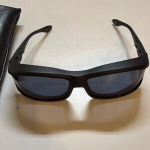 Black Solar Shield Polar Eyes Fit-over Sunglasses (Polarized Lens)